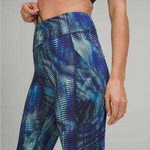 Lululemon Invigorate High-Rise Tights With Pockets 25" - Shapeshifter Flux Blue